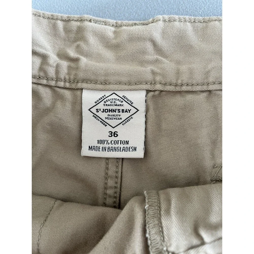 St John’s Bay Mens Cargo Chino Shorts Size36 Tan Khaki Travel Casual Athleisure